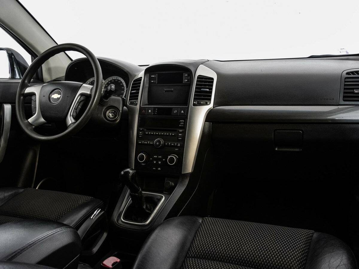 Купить Chevrolet Captiva с пробегом. Фото: #8