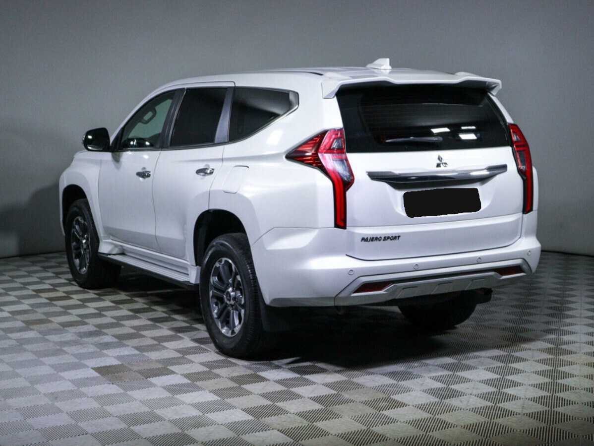 Купить Mitsubishi Pajero Sport с пробегом. Фото: #5