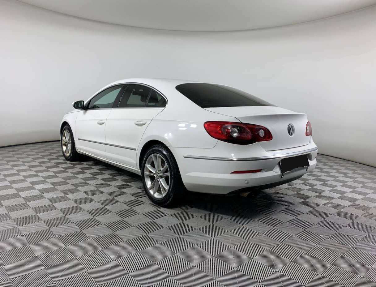 Купить Volkswagen Passat CC с пробегом. Фото: #6