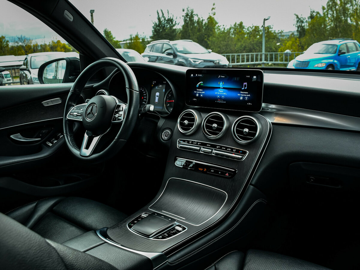 Купить Mercedes-Benz GLC с пробегом. Фото: #8