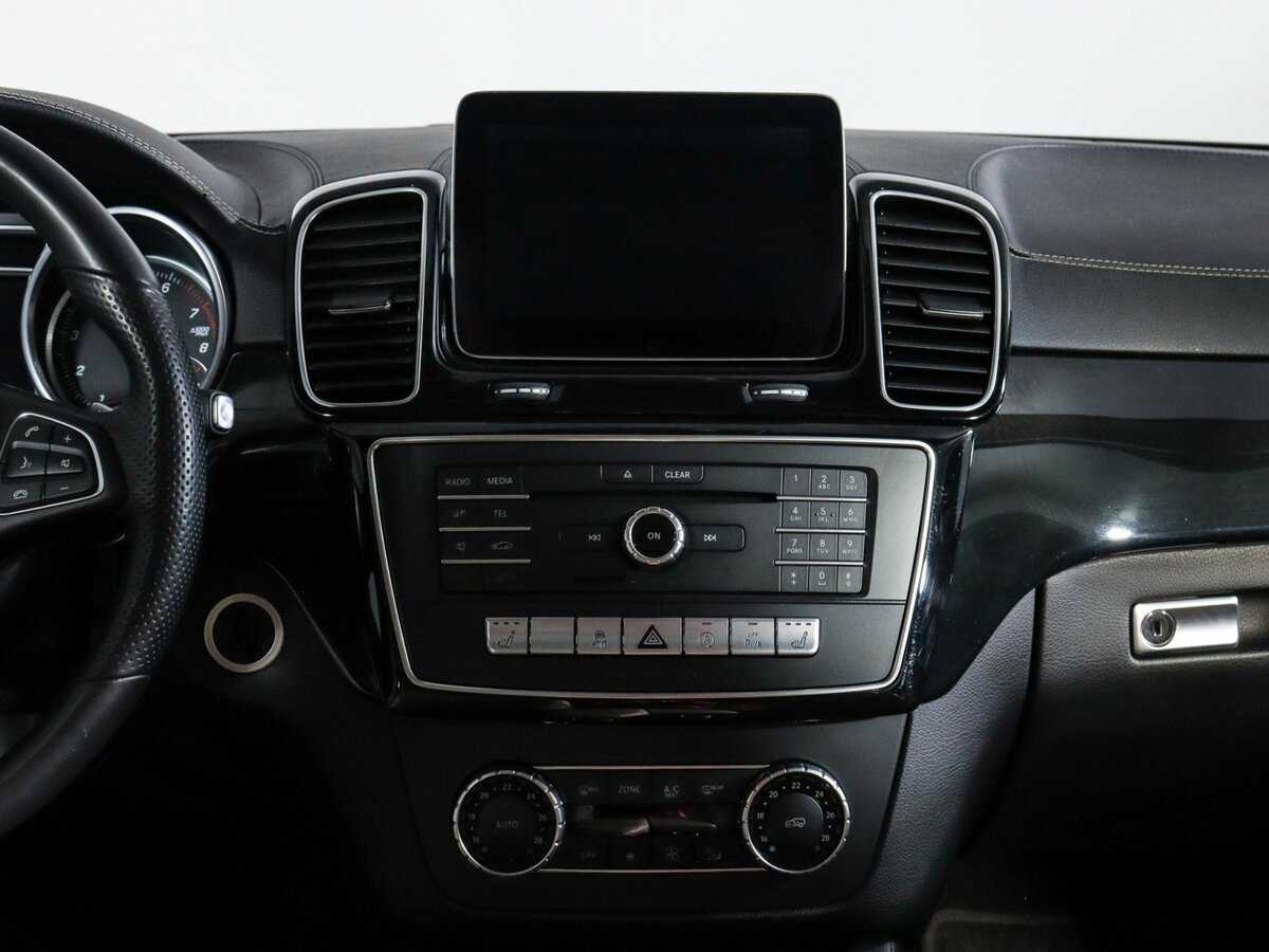 Купить Mercedes-Benz GLS с пробегом. Фото: #9