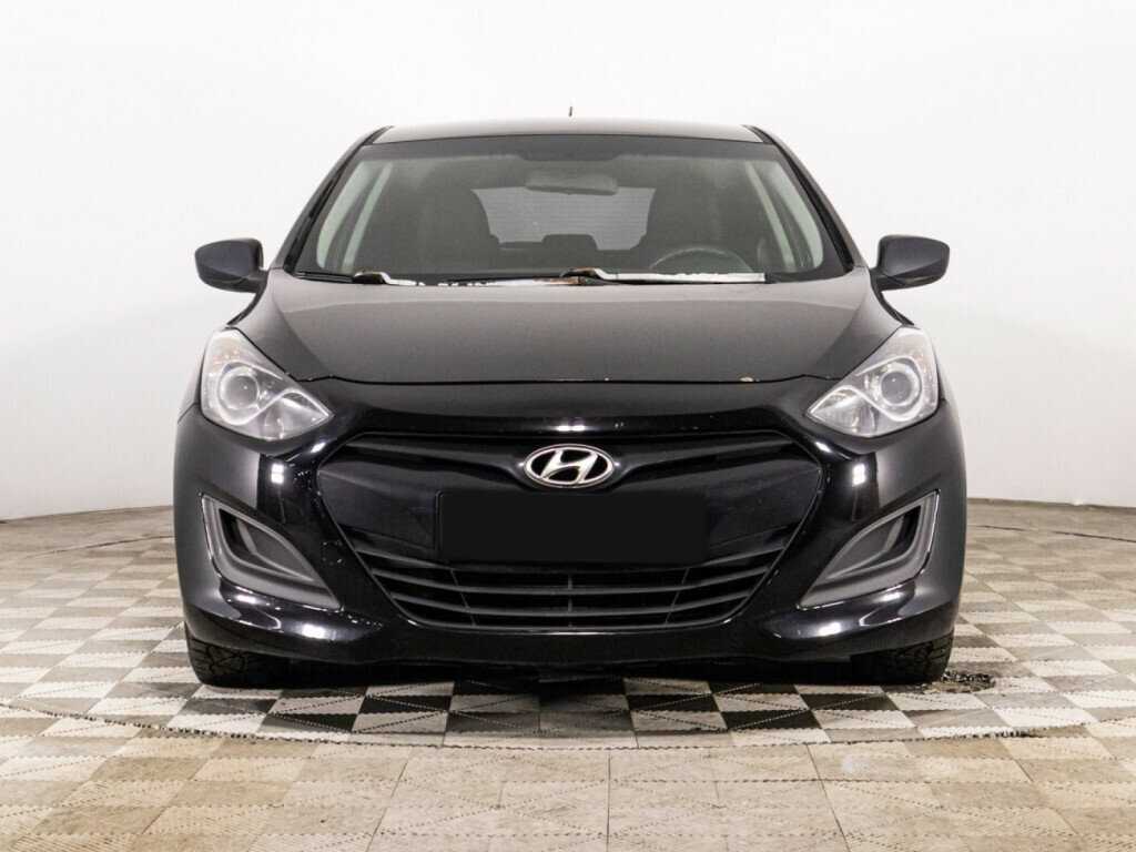 Купить Hyundai i30 с пробегом. Фото: #1