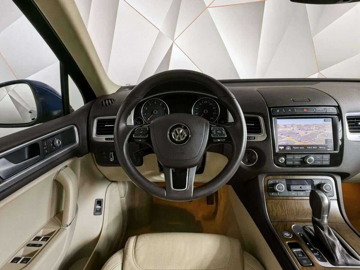 Купить Volkswagen Touareg с пробегом. Фото: #12