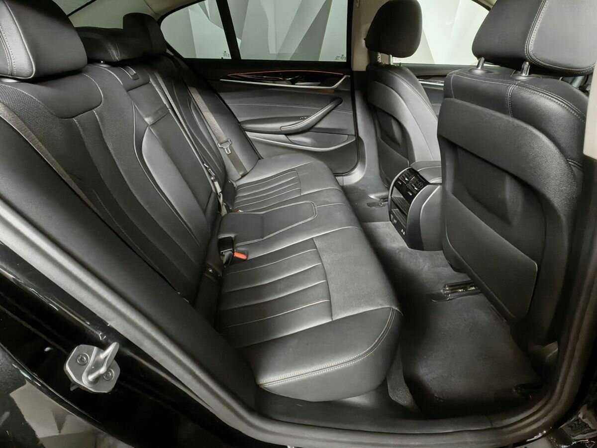 Купить BMW 5 серии с пробегом. Фото: #11