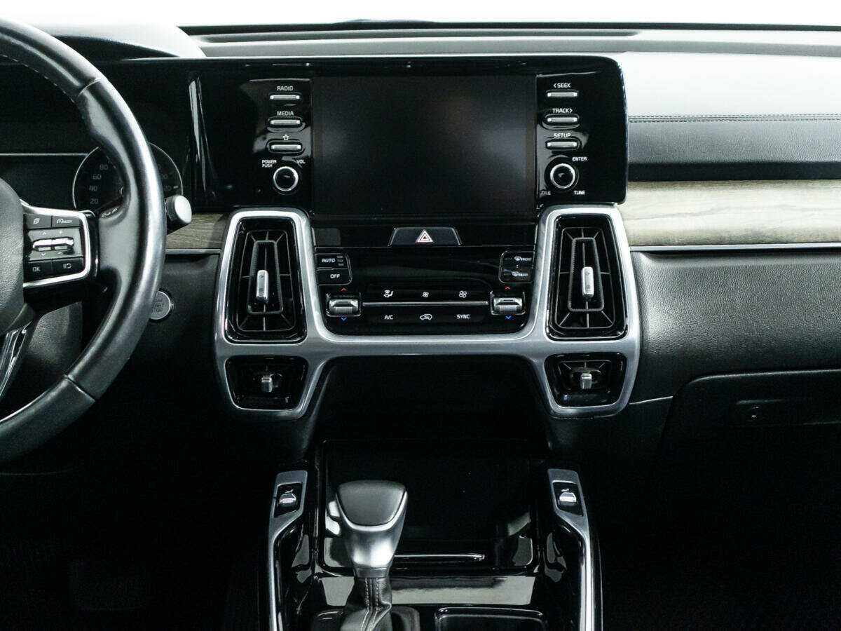 Купить Kia Sorento с пробегом. Фото: #13