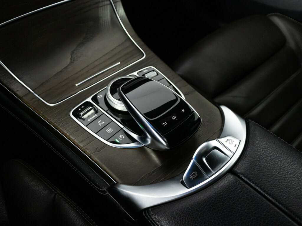 Купить Mercedes-Benz GLC с пробегом. Фото: #20