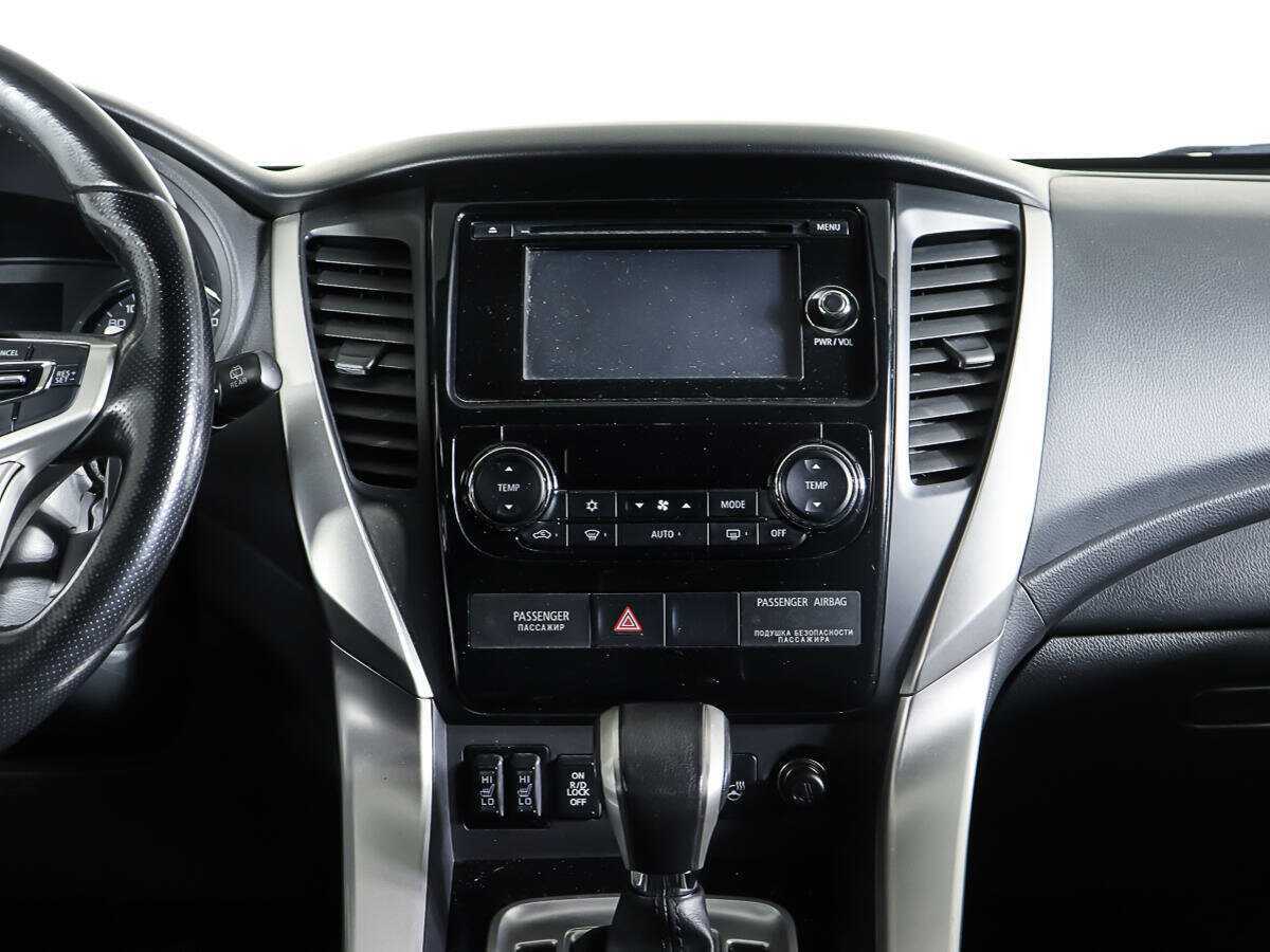 Купить Mitsubishi Pajero Sport с пробегом. Фото: #11