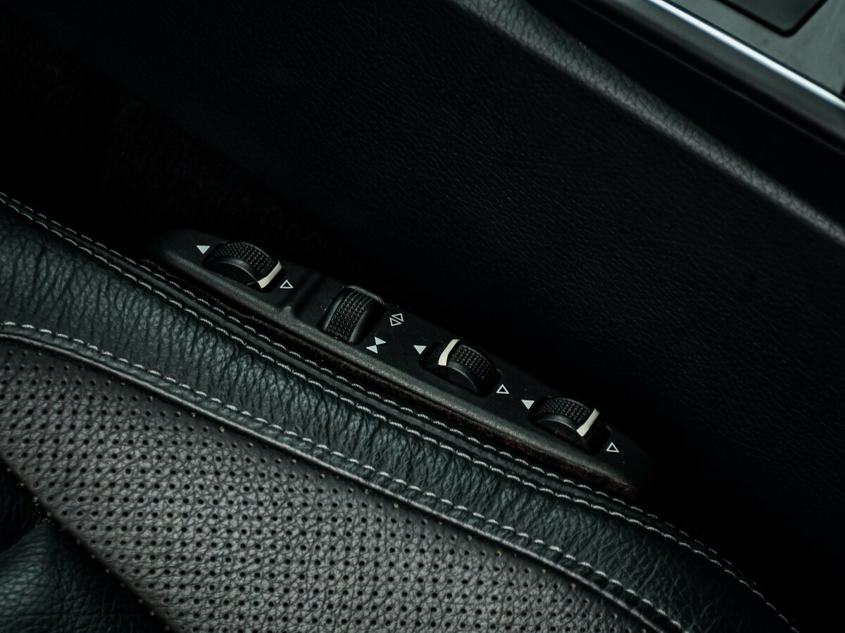 Купить Mercedes-Benz E-Класс с пробегом. Фото: #14