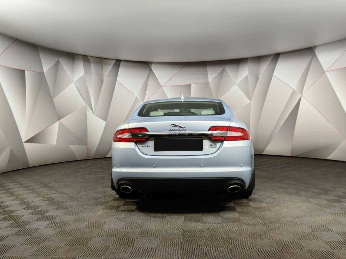 Купить Jaguar XF с пробегом. Фото: #7