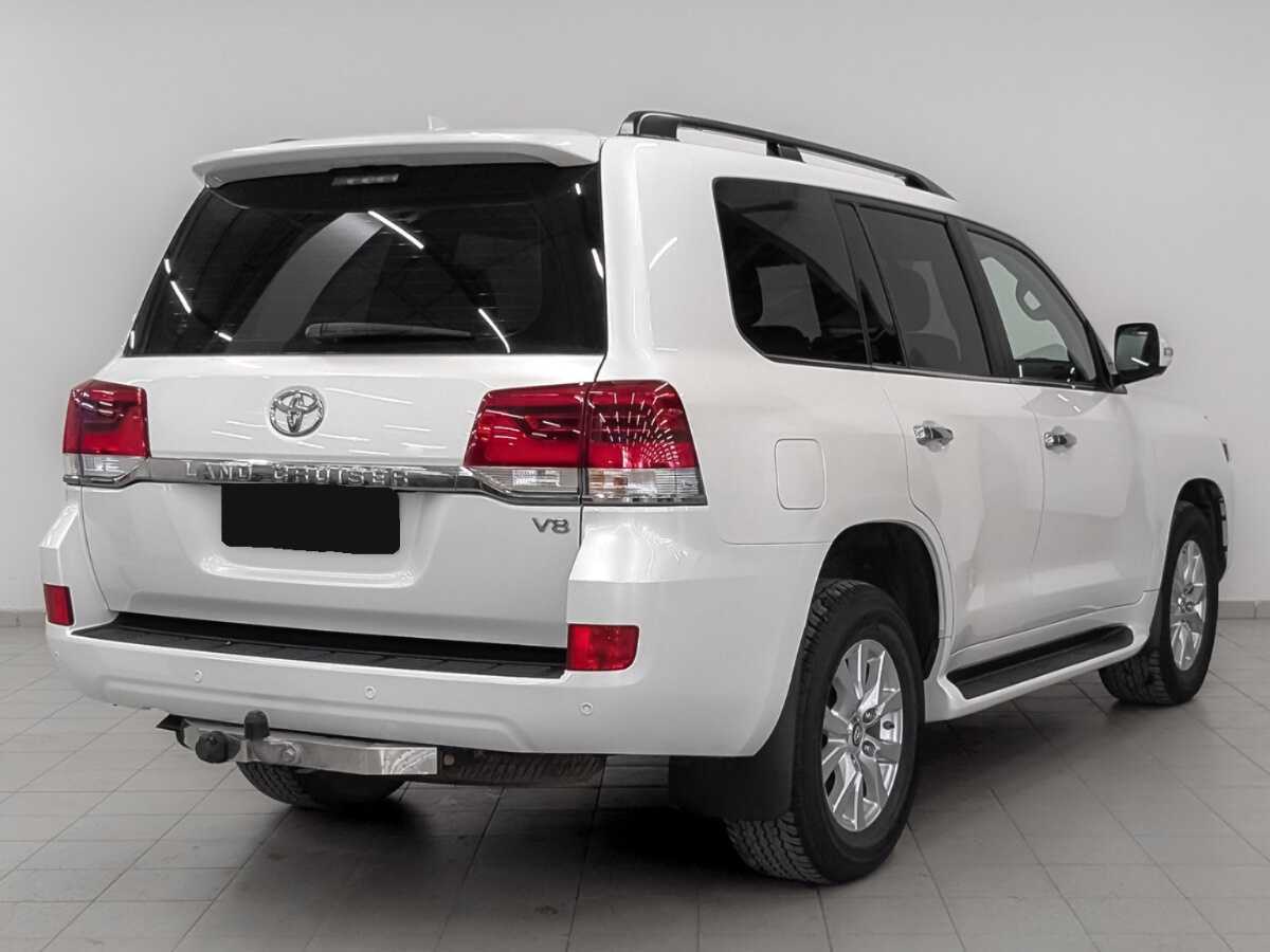 Купить Toyota Land Cruiser с пробегом. Фото: #4