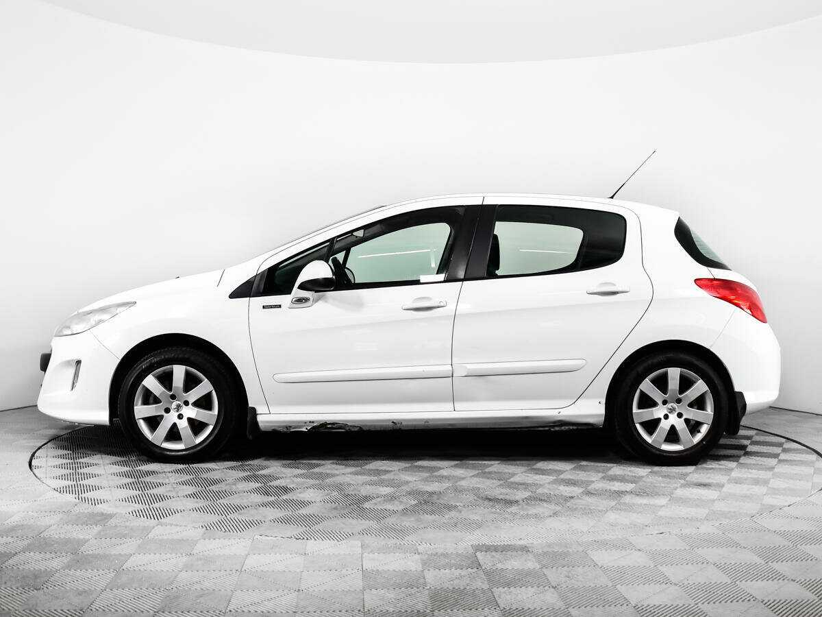 Купить Peugeot 308 с пробегом. Фото: #7