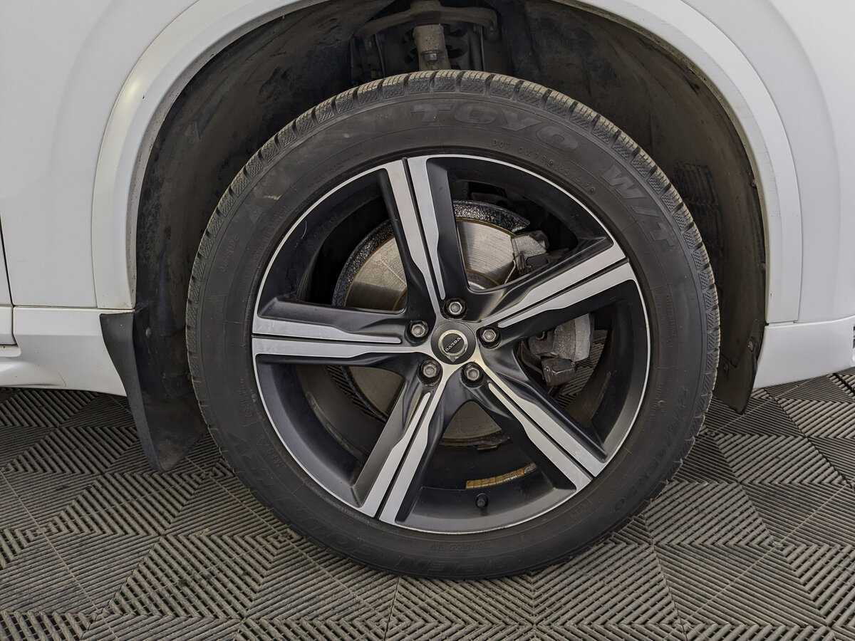 Купить Volvo XC90 с пробегом. Фото: #11