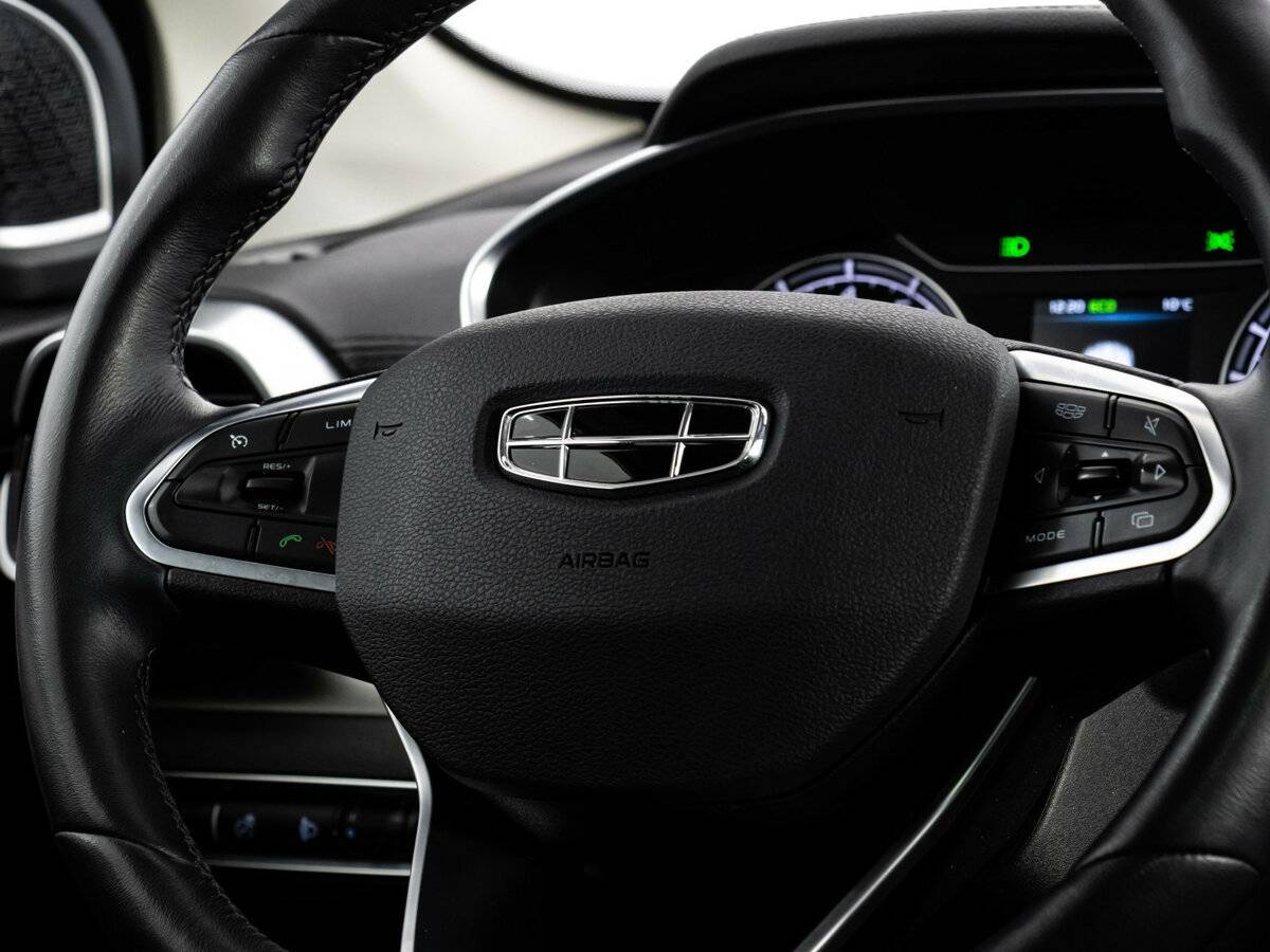 Купить Geely Coolray с пробегом. Фото: #9