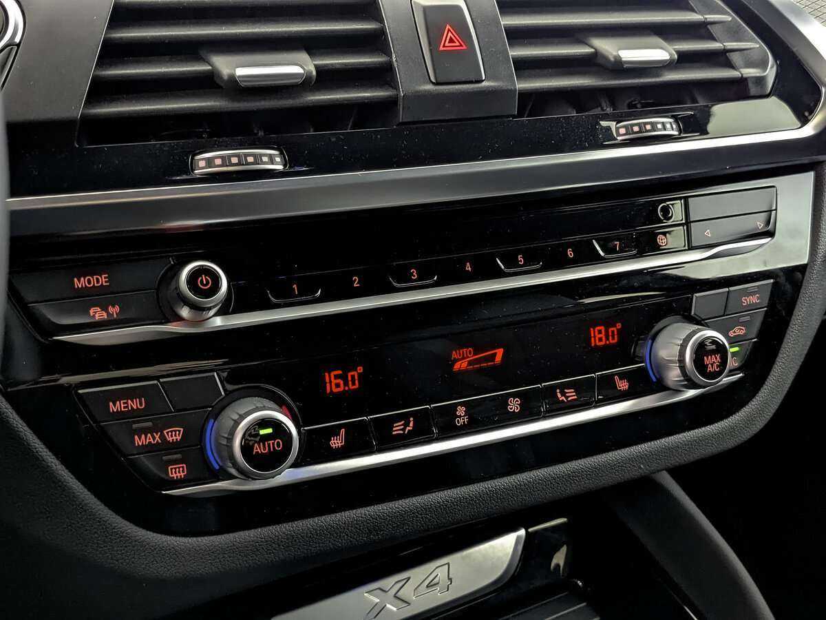 Купить BMW X4 с пробегом. Фото: #16