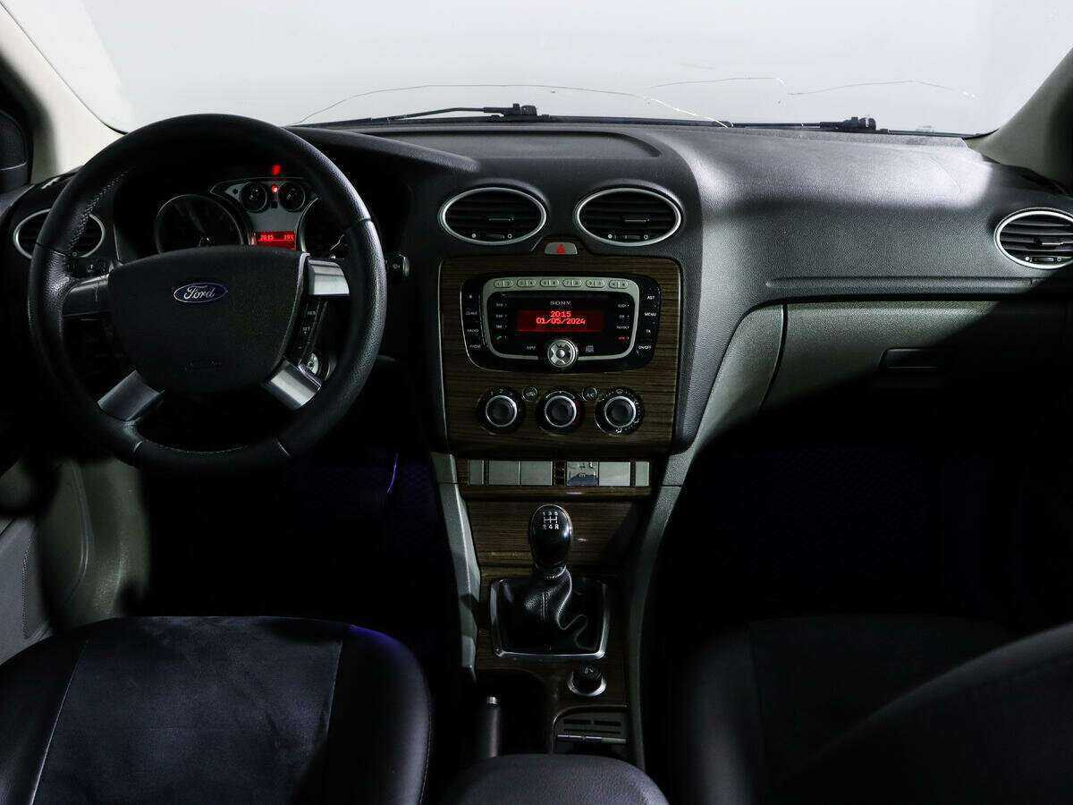 Купить Ford Focus с пробегом. Фото: #11