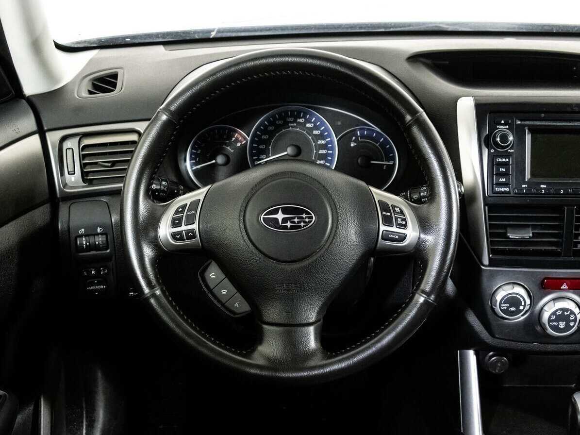Купить Subaru Forester с пробегом. Фото: #10