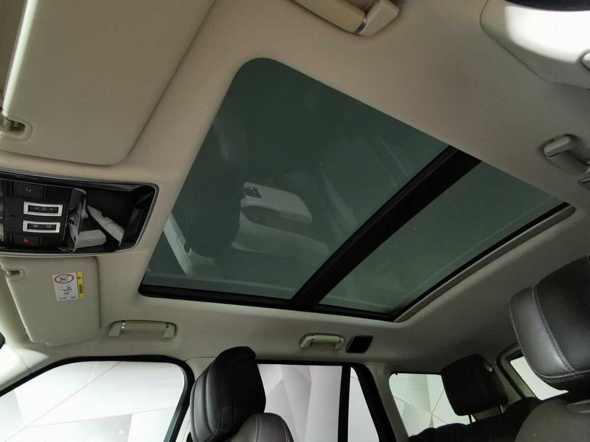 Купить Land Rover Range Rover с пробегом. Фото: #16