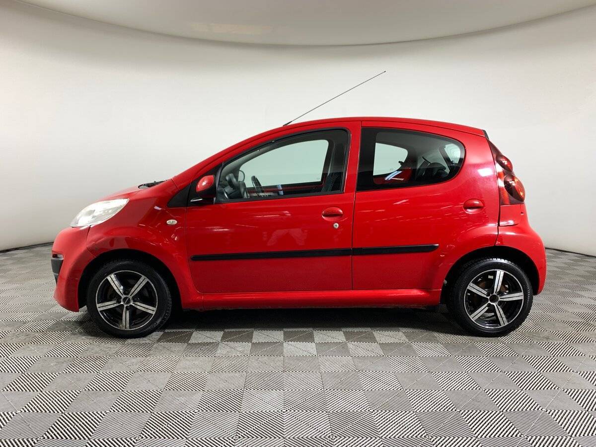 Купить Peugeot 107 с пробегом. Фото: #7