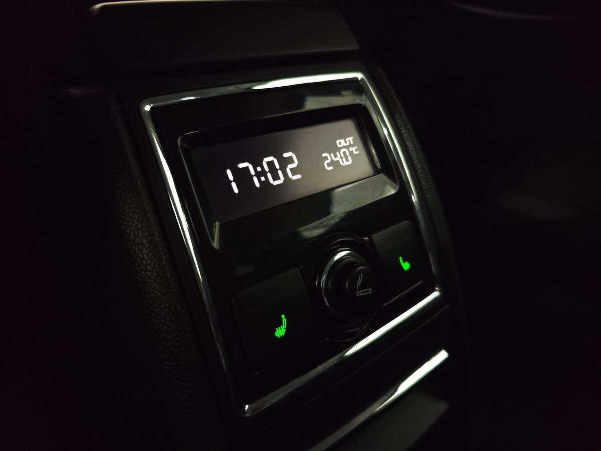 Купить Skoda Superb с пробегом. Фото: #13