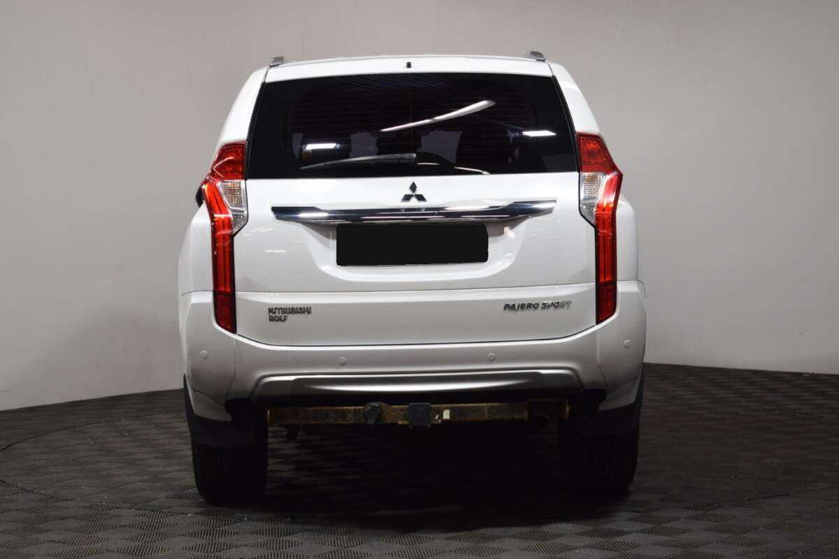 Купить Mitsubishi Pajero Sport с пробегом. Фото: #4
