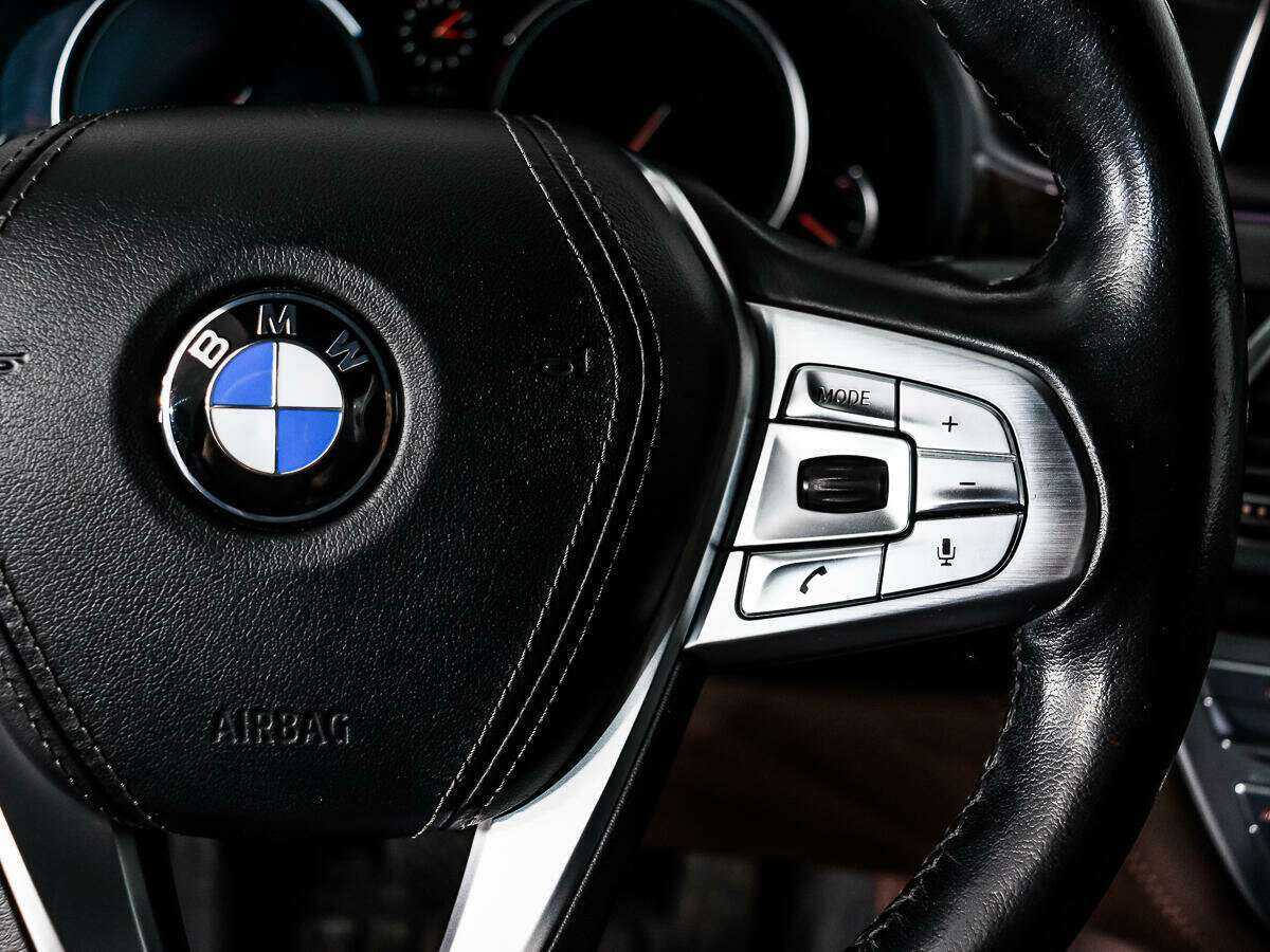 Купить BMW 7 серии с пробегом. Фото: #12