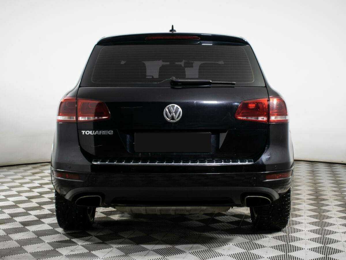 Купить Volkswagen Touareg с пробегом. Фото: #5