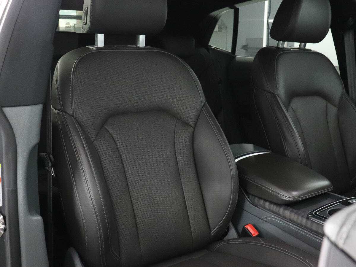 Купить Audi Q8 с пробегом. Фото: #9