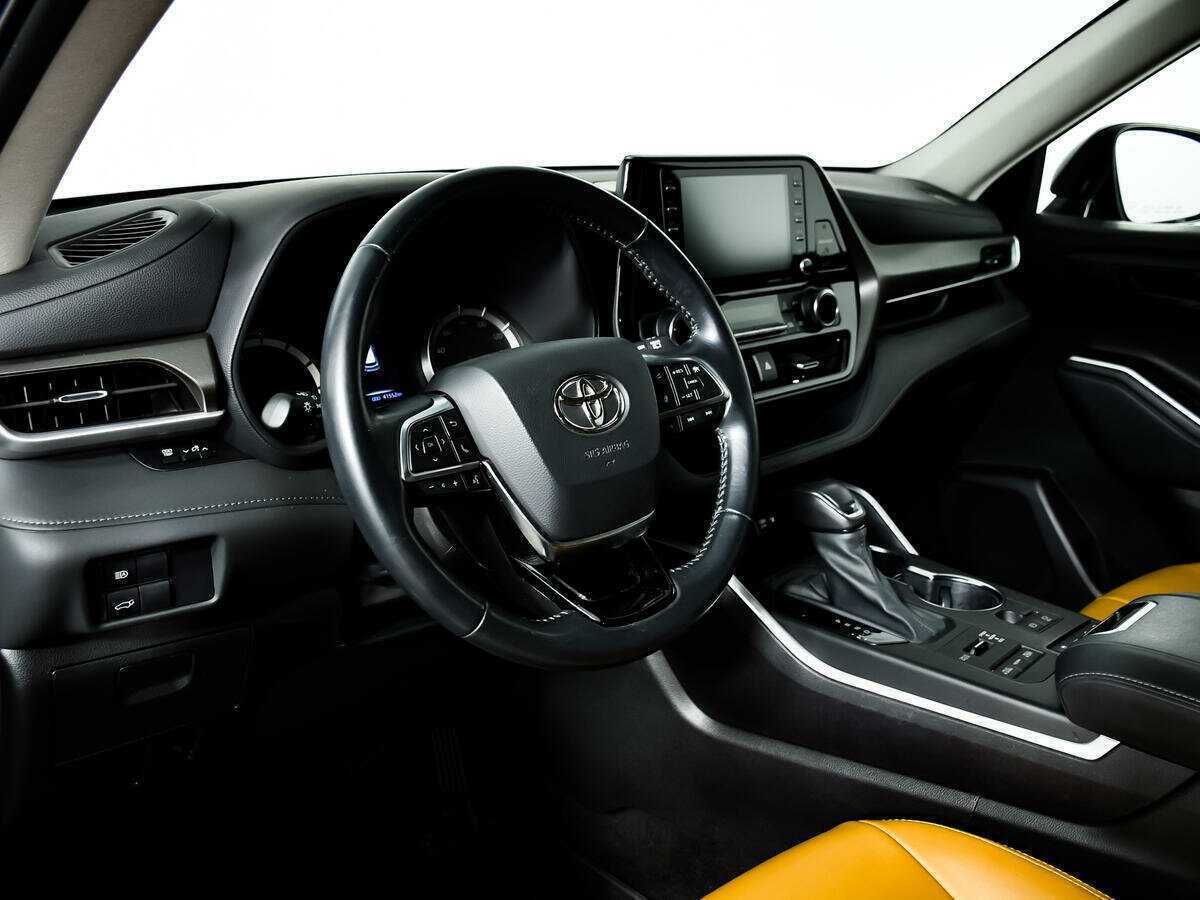 Купить Toyota Highlander с пробегом. Фото: #12