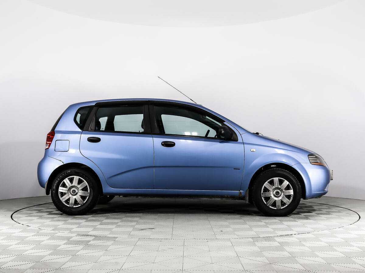 Купить Chevrolet Aveo с пробегом. Фото: #3