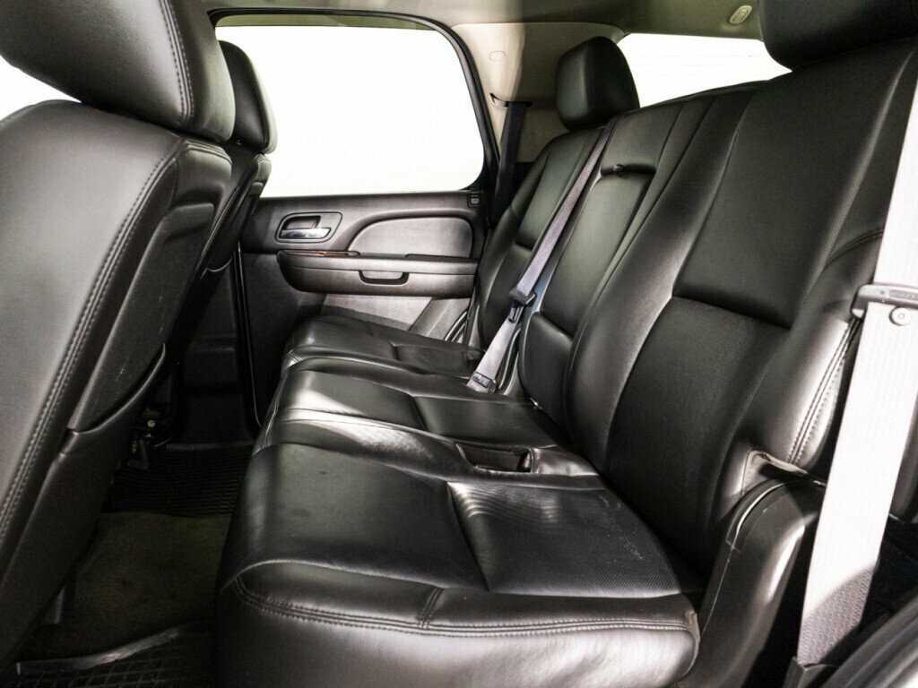 Купить Chevrolet Tahoe с пробегом. Фото: #7