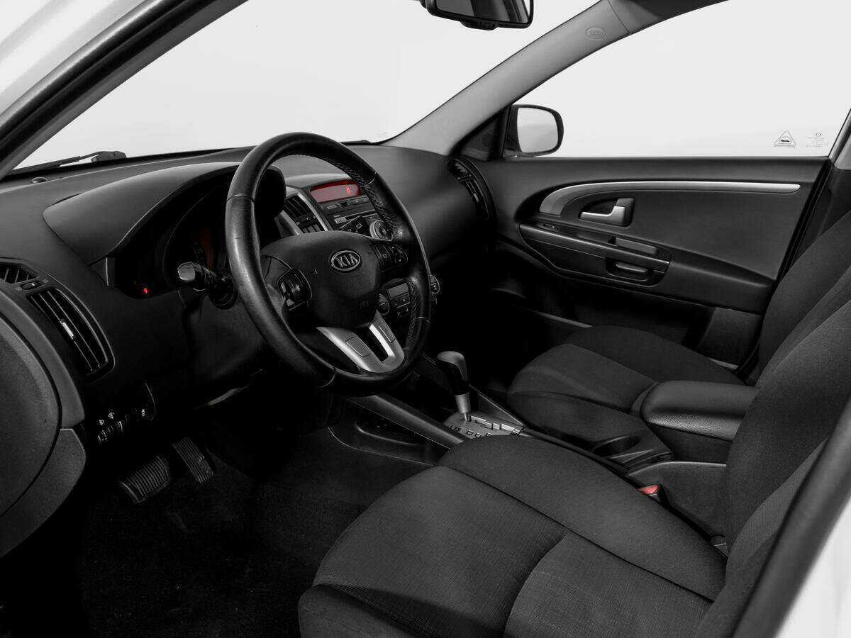 Купить Kia Ceed с пробегом. Фото: #14