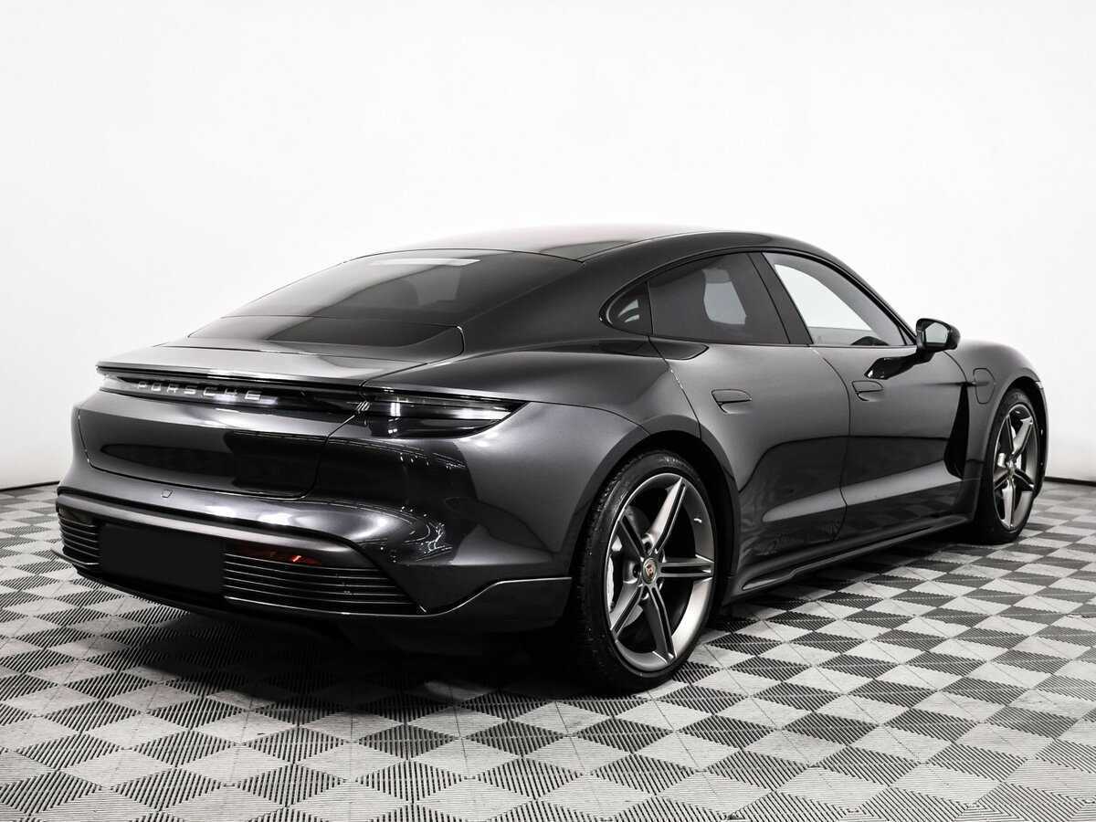 Купить Porsche Taycan с пробегом. Фото: #4