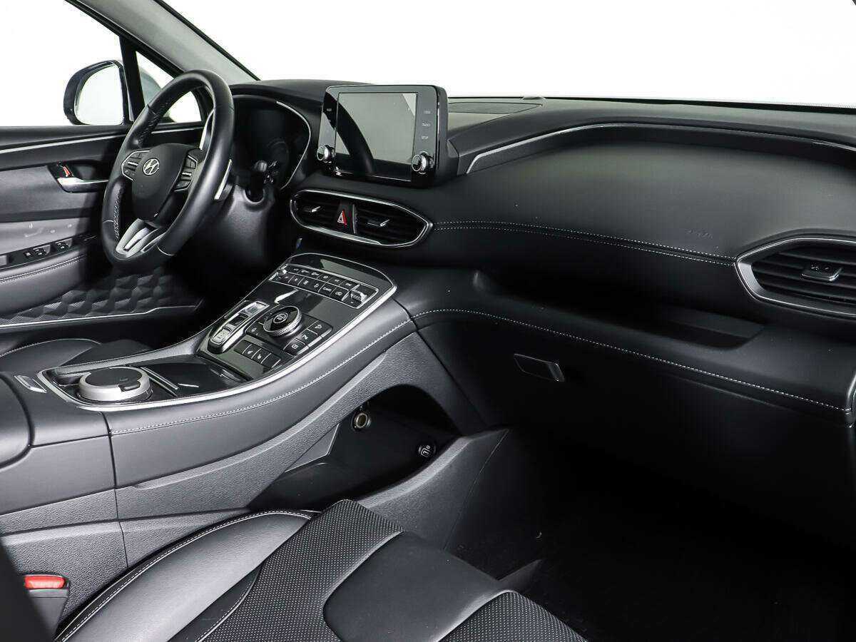 Купить Hyundai Santa Fe с пробегом. Фото: #9