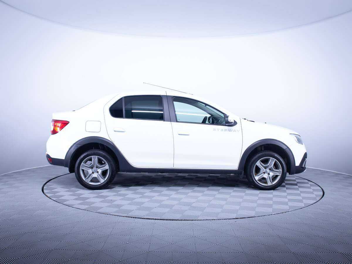 Купить Renault Logan с пробегом. Фото: #3