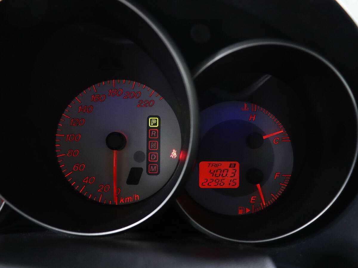 Купить Mazda 3 с пробегом. Фото: #10