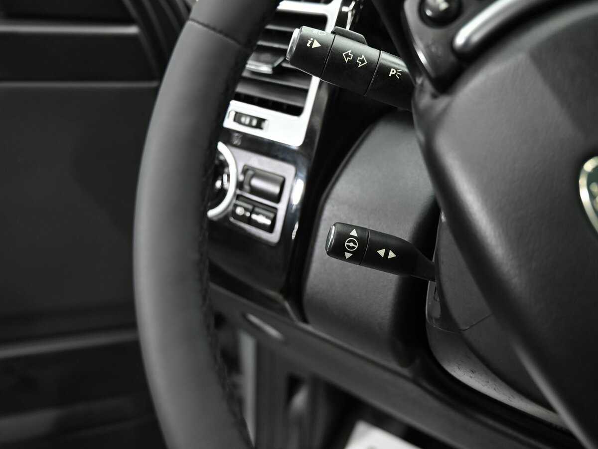 Купить Land Rover Range Rover с пробегом. Фото: #9