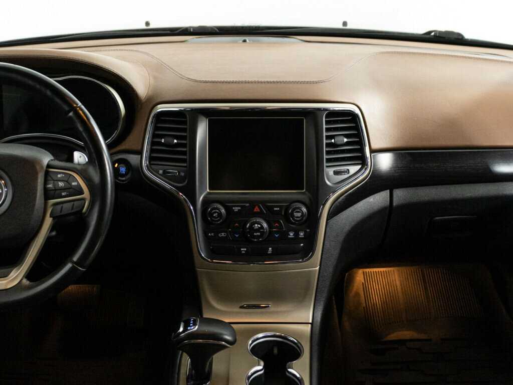Купить Jeep Grand Cherokee с пробегом. Фото: #13