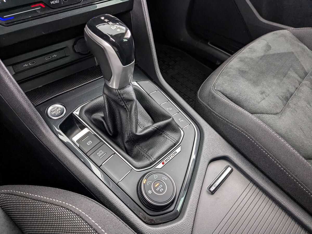 Купить Volkswagen Tiguan с пробегом. Фото: #16