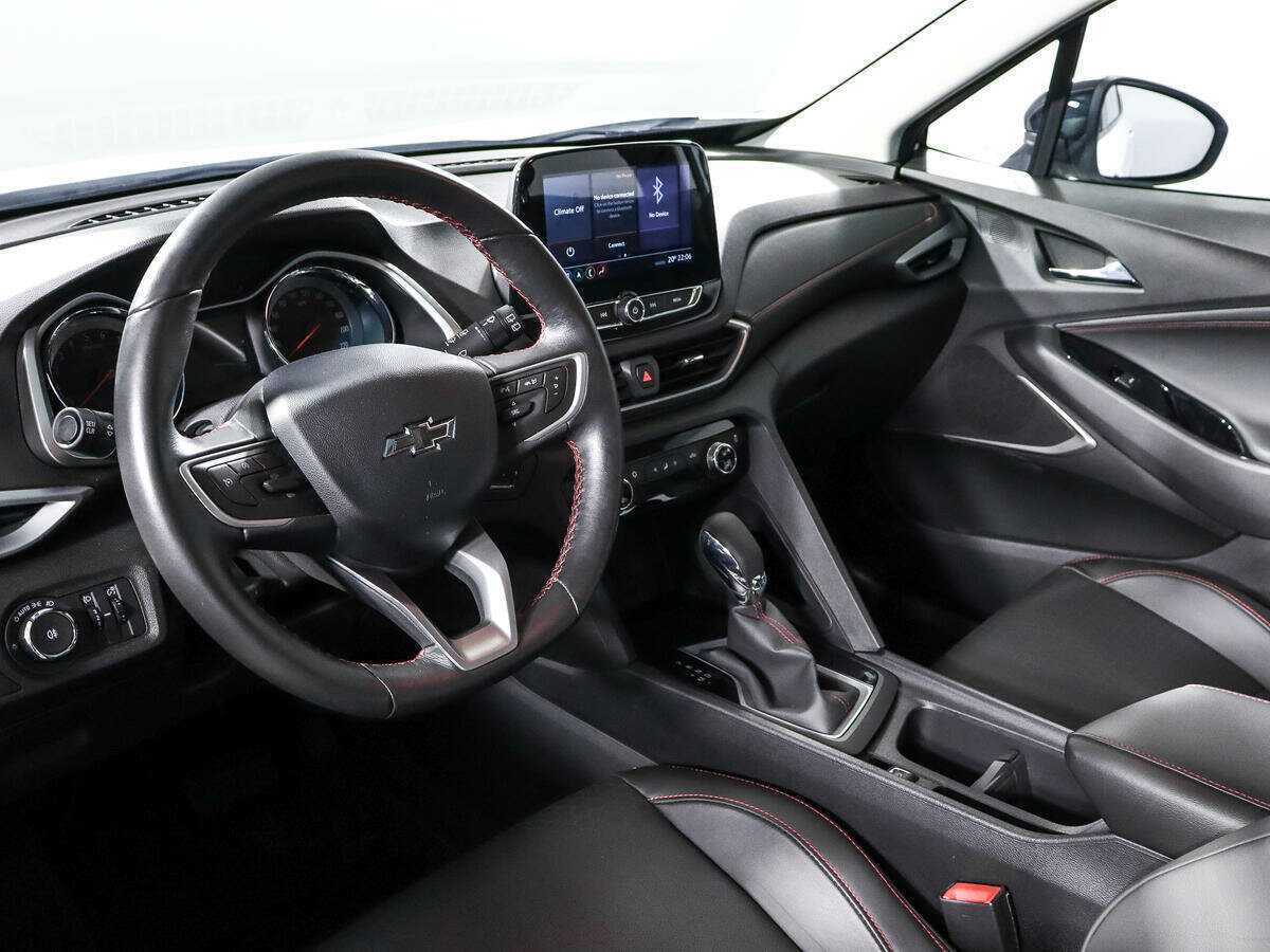 Купить Chevrolet Orlando с пробегом. Фото: #11
