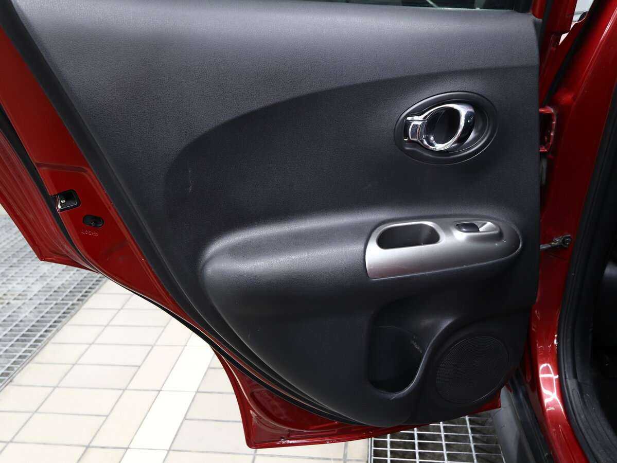 Купить Nissan Juke с пробегом. Фото: #17