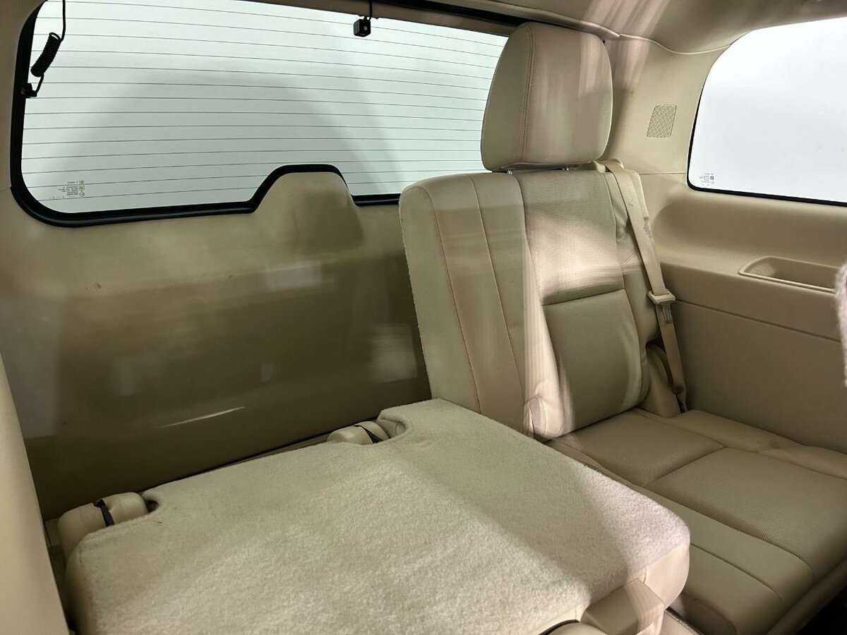 Купить Cadillac Escalade с пробегом. Фото: #17