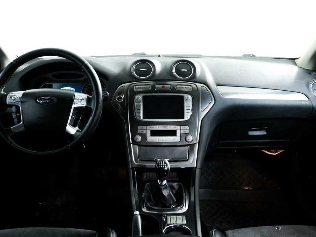 Купить Ford Mondeo с пробегом. Фото: #8