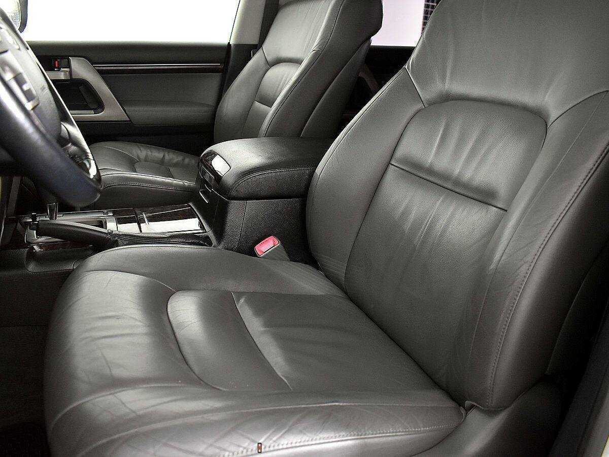 Купить Toyota Land Cruiser с пробегом. Фото: #7