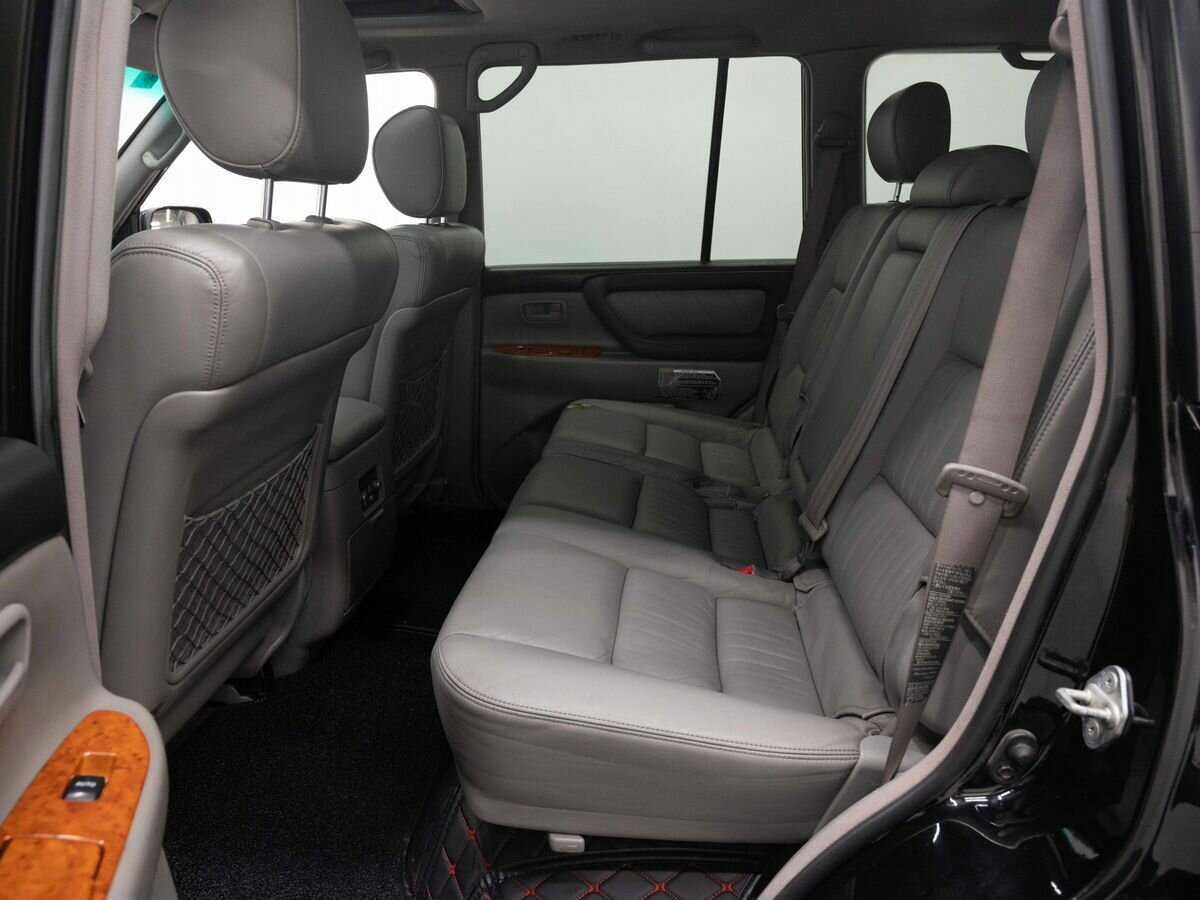Купить Toyota Land Cruiser с пробегом. Фото: #10