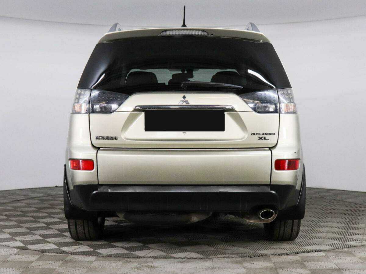 Купить Mitsubishi Outlander с пробегом. Фото: #5