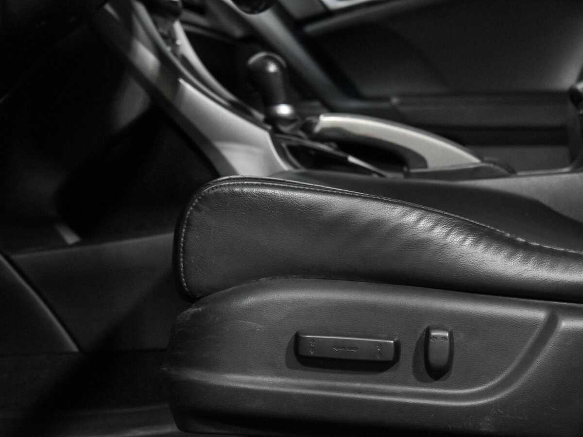 Купить Honda Accord с пробегом. Фото: #7