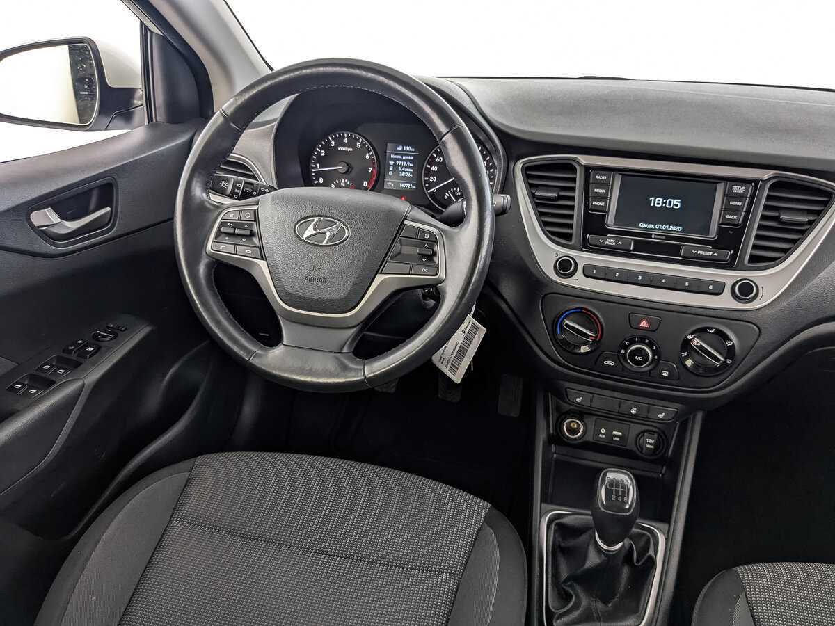 Купить Hyundai Solaris с пробегом. Фото: #22