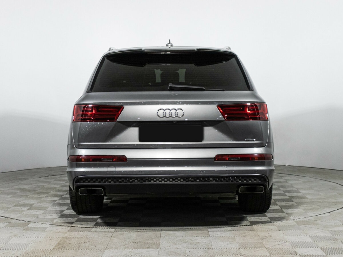 Купить Audi Q7 с пробегом. Фото: #4