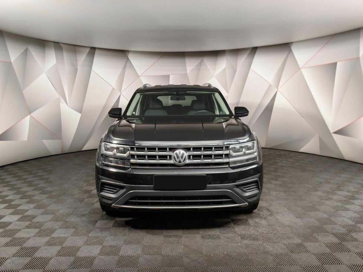 Купить Volkswagen Teramont с пробегом. Фото: #6