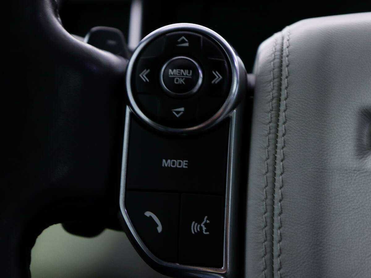 Купить Land Rover Range Rover с пробегом. Фото: #24